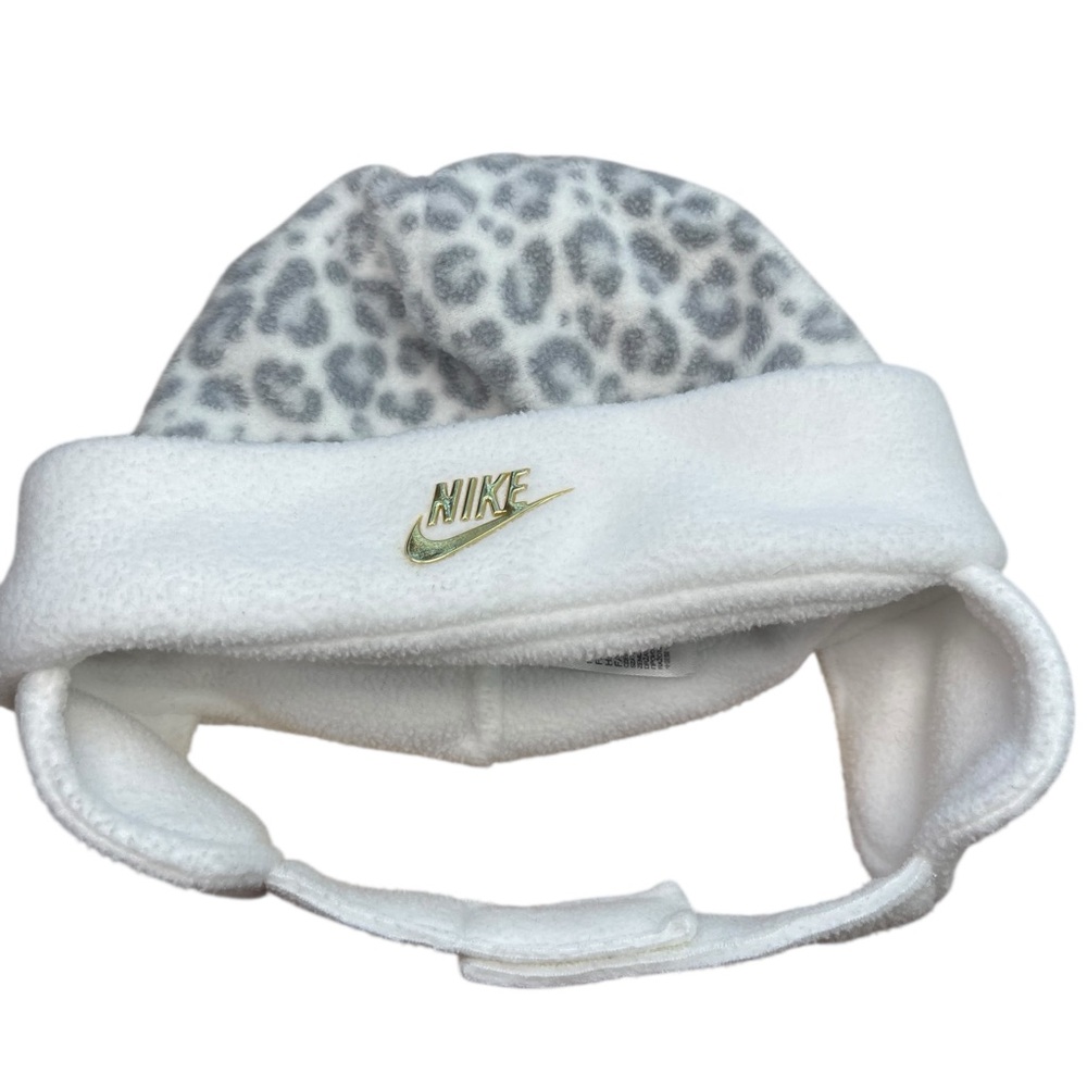 Nike toddler winter hat